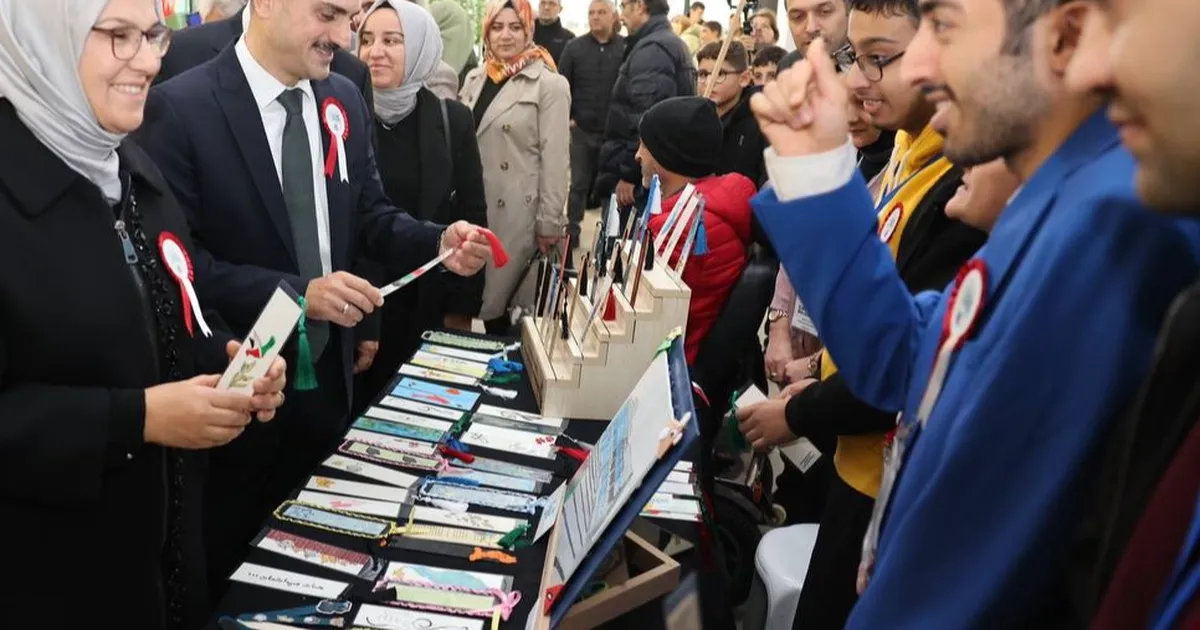 Kocaeli Çayırova 5. Kitap Günleri kapılarını açtı